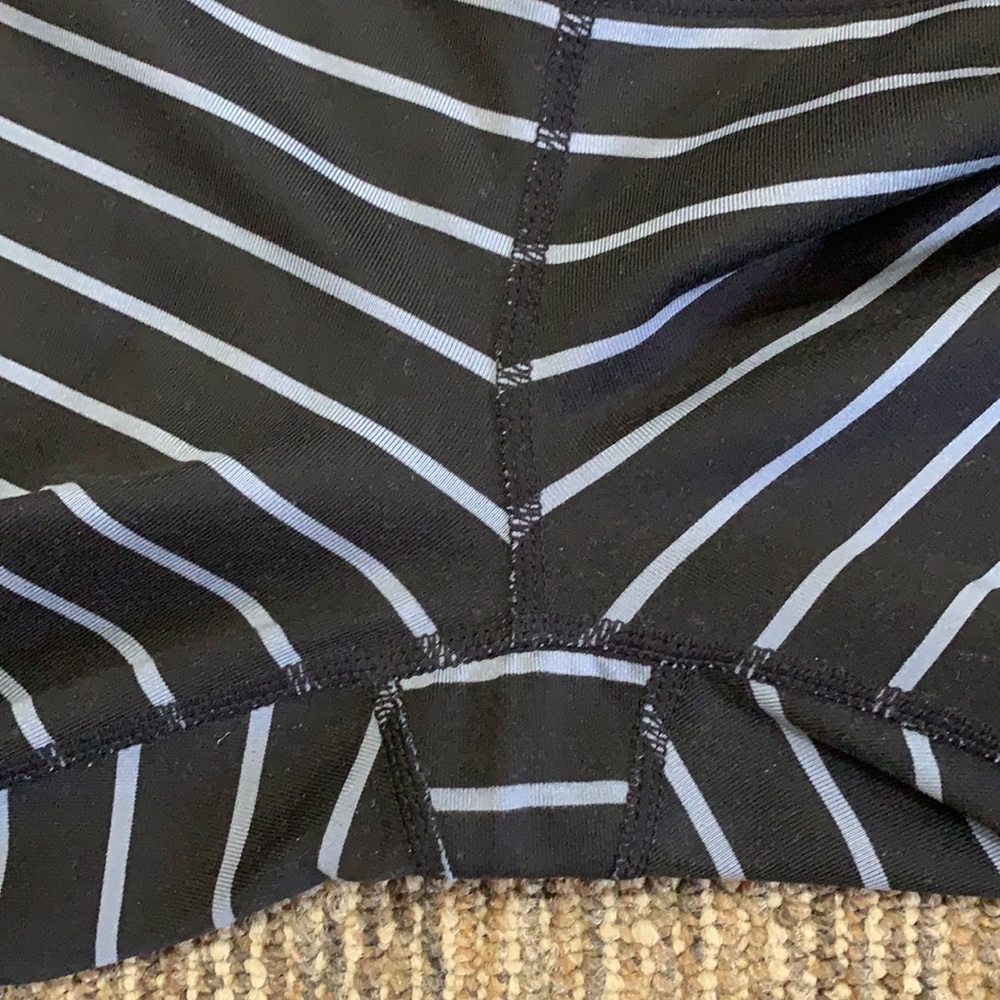 ATHLETA cropped Striped pants Small - Picture 5 of 9